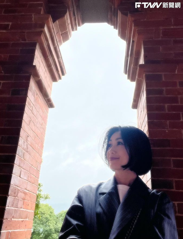 52歲女神酒井法子現身台北！限動「出現謝金燕」：發現一位美女