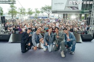 才剛登《紅白》開唱！五堅情南下辦簽唱會　連簽7hrs小時超寵粉